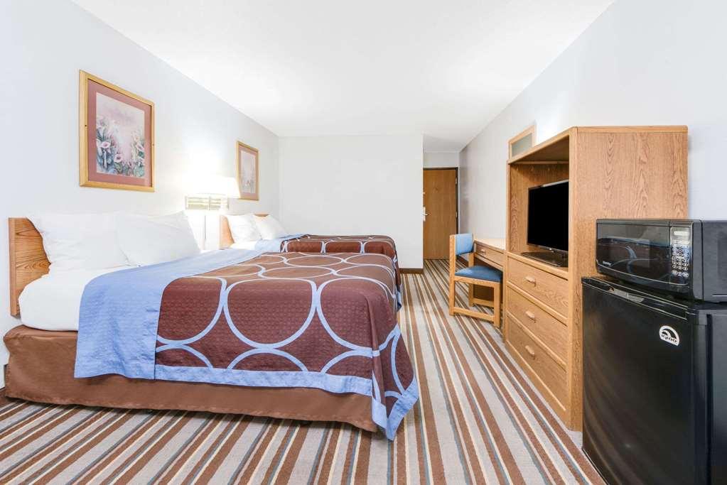 Super 8 By Wyndham Burlington Quarto foto
