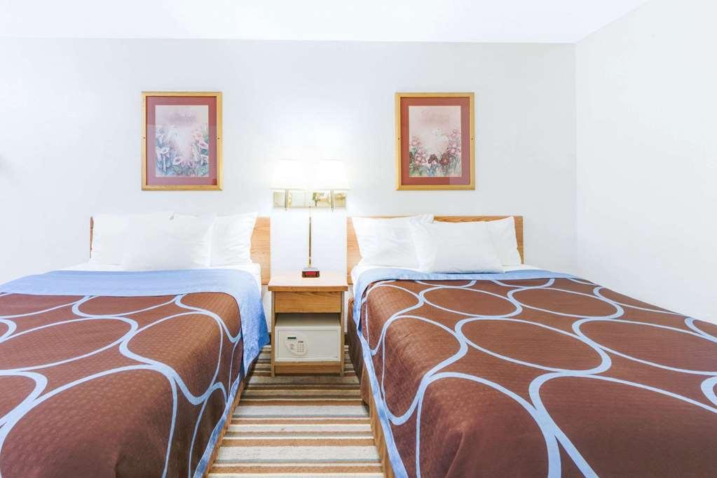 Super 8 By Wyndham Burlington Quarto foto